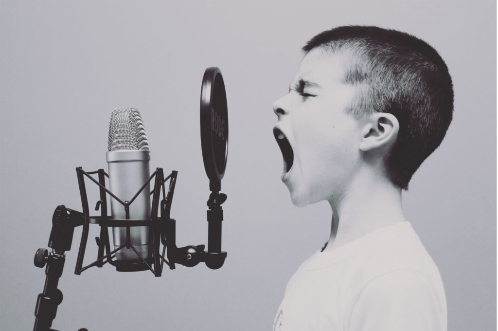 Jak doskonalić umiejętność przemawiania publicznego – 5 porad